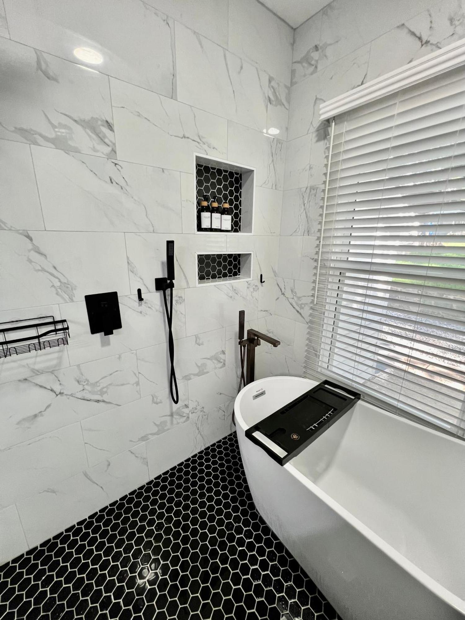 Charming 2Br 2Ba 10 Min Dt Airport By Lsp Homes أتلانتا المظهر الخارجي الصورة